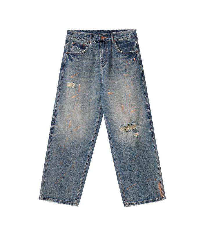 Stylish men's baggy jeans