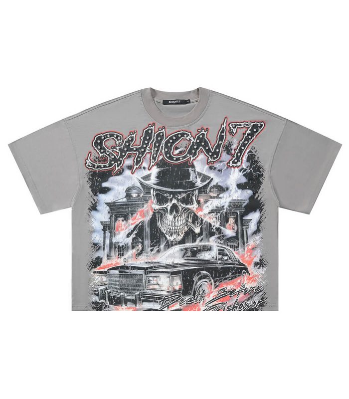 Gray oversized t-shirt featuring a graphic design with a skull and a vintage car.