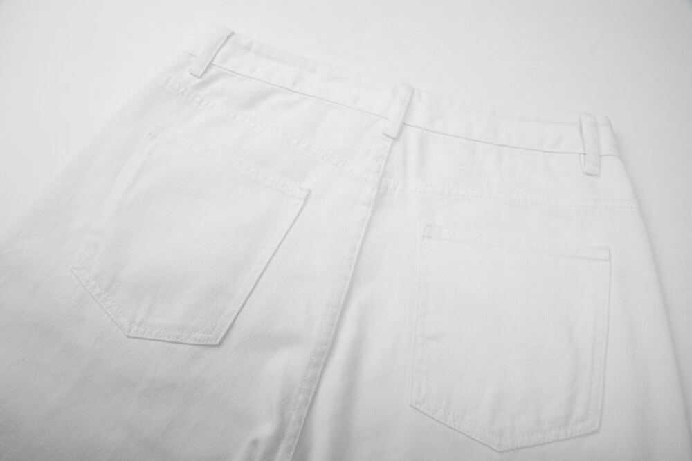 5 pockets denim shorts white