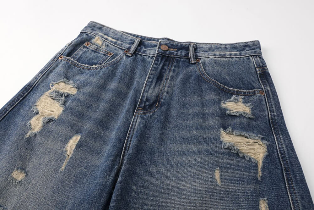 Ripped hole dark blue denim shorts