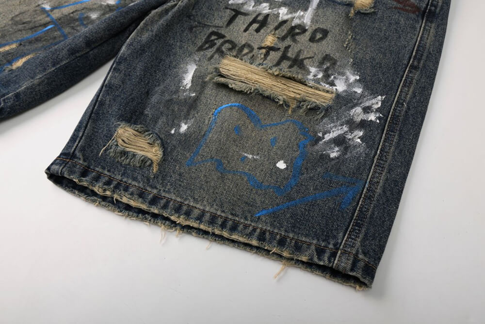 Ripped streetwear denim shorts